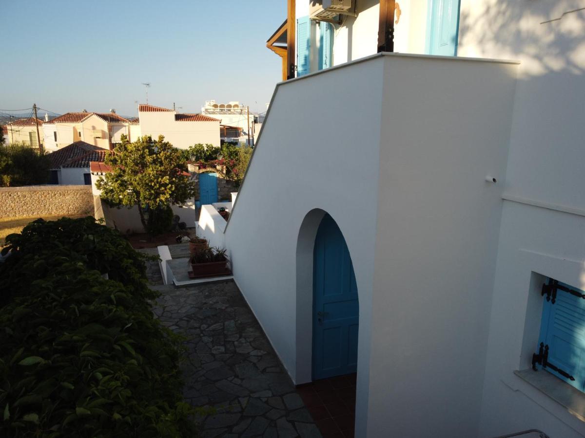 Anemos Guest House Spetses Town Exterior photo